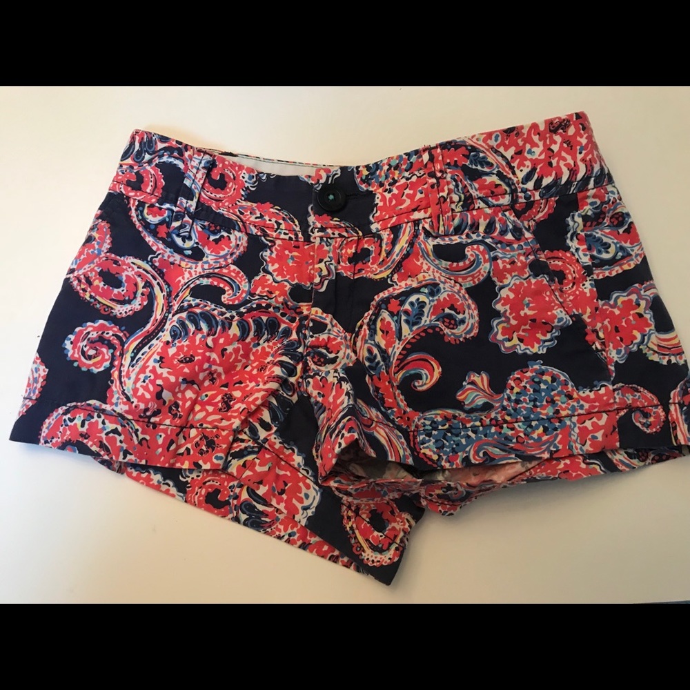 *LILLY PULITZER SHORTS*